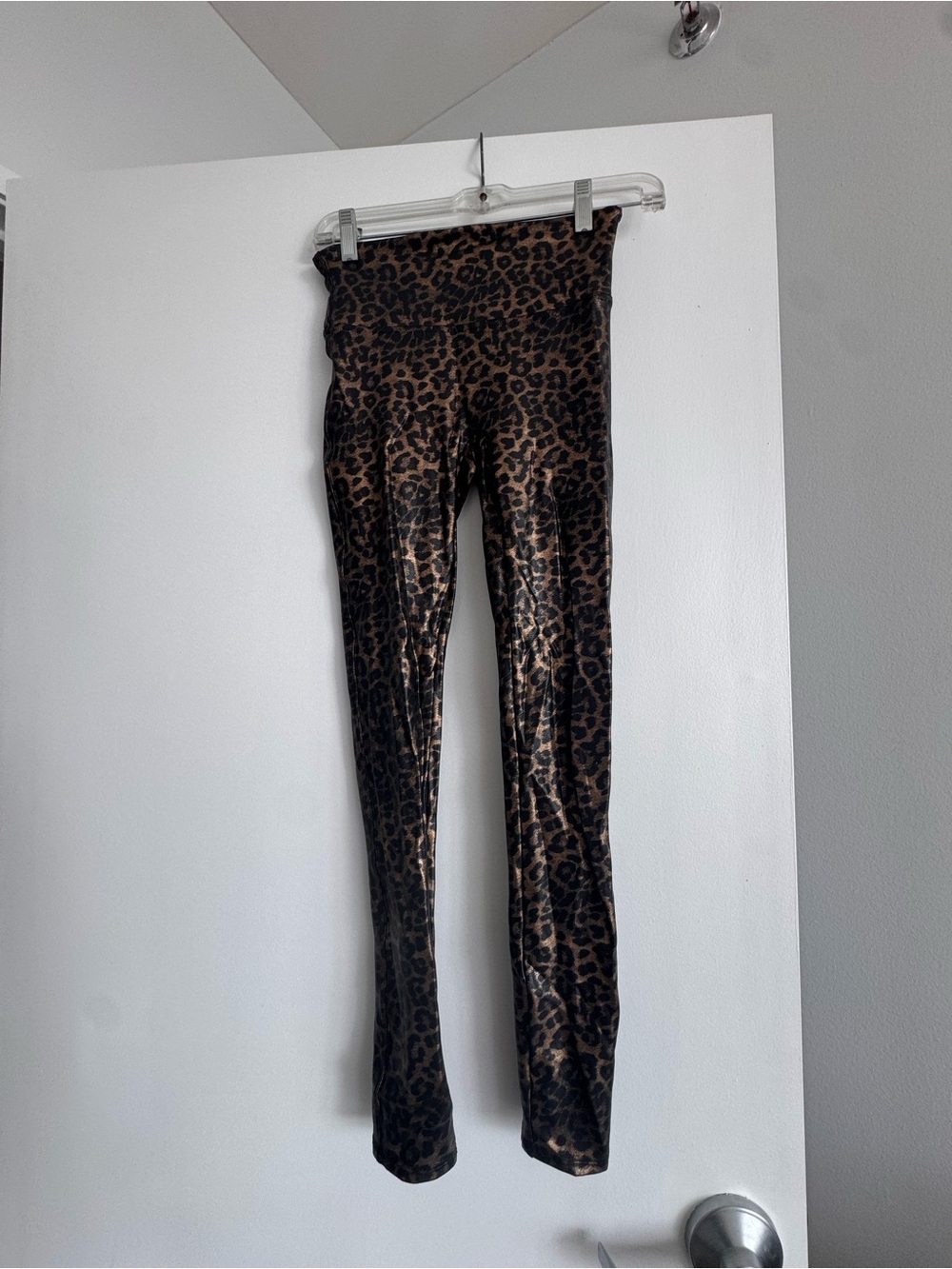 SPANX Leopard Print High-Waist Leggings in Brown and Black